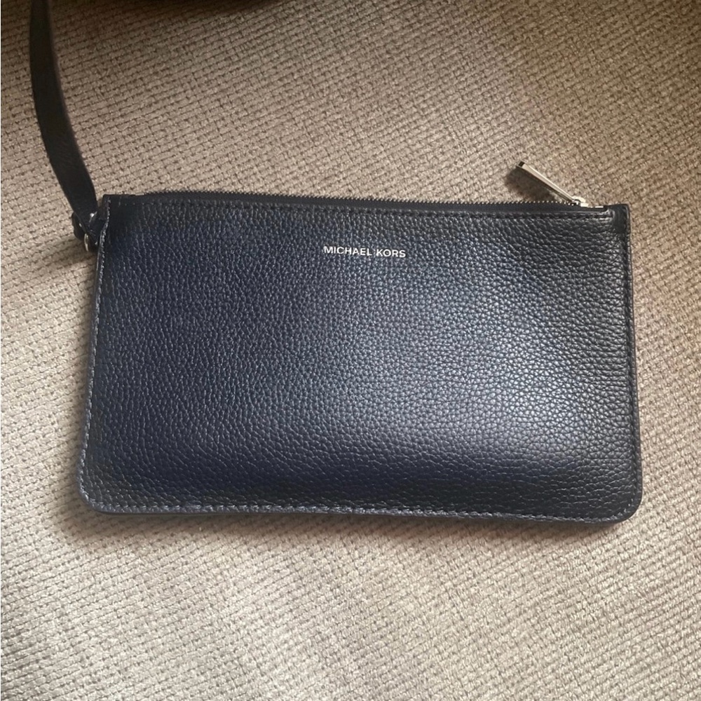 Michael Kors blue and jeans shoulder bag. - Picture 7 of 8